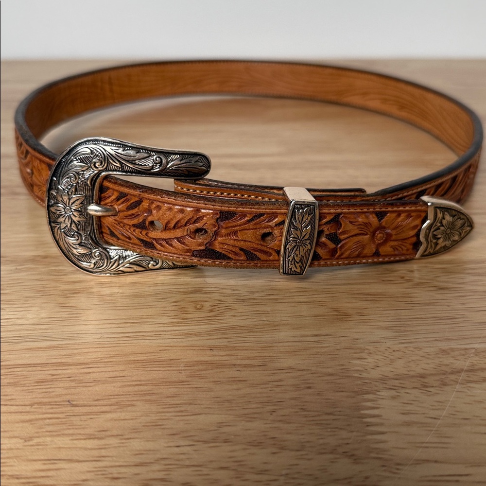 Western tooled Leather Belt with Silver Buckle - Picture 9 of 16